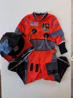 Astronaut costume size 3-4T