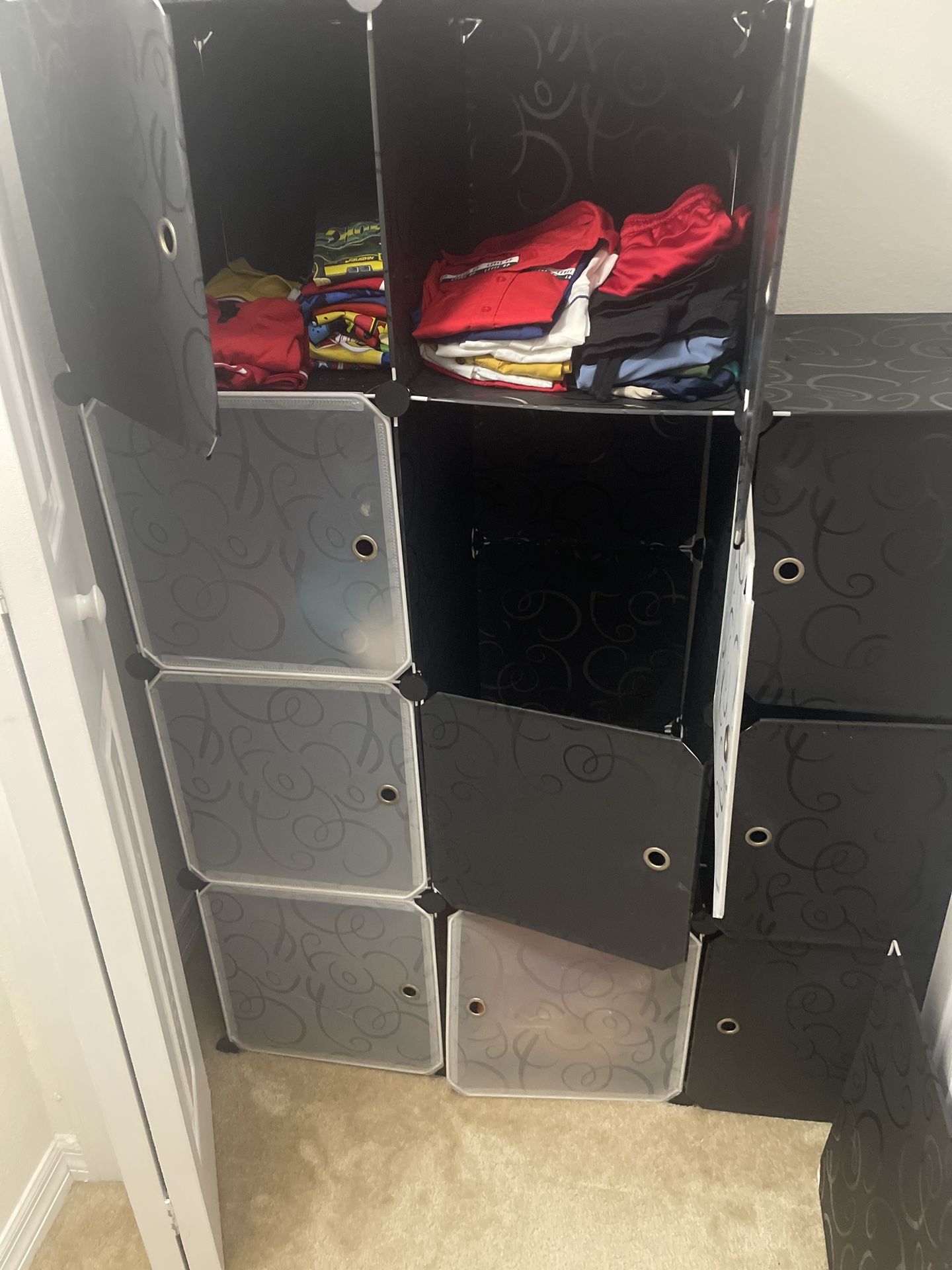Foldable and portable closet storage for multiple things