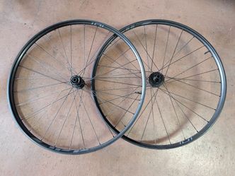Zipp 101 XPLR 700c Carbon Wheelset