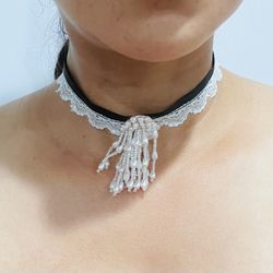 Vintage Choker Necklace For Costume Event. Pearl Dangling Gothic Halloween Jewelry And Accessories Necklace 
