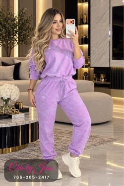 Alo Yoga Lavender Sweatsuit Two-Piece Set
