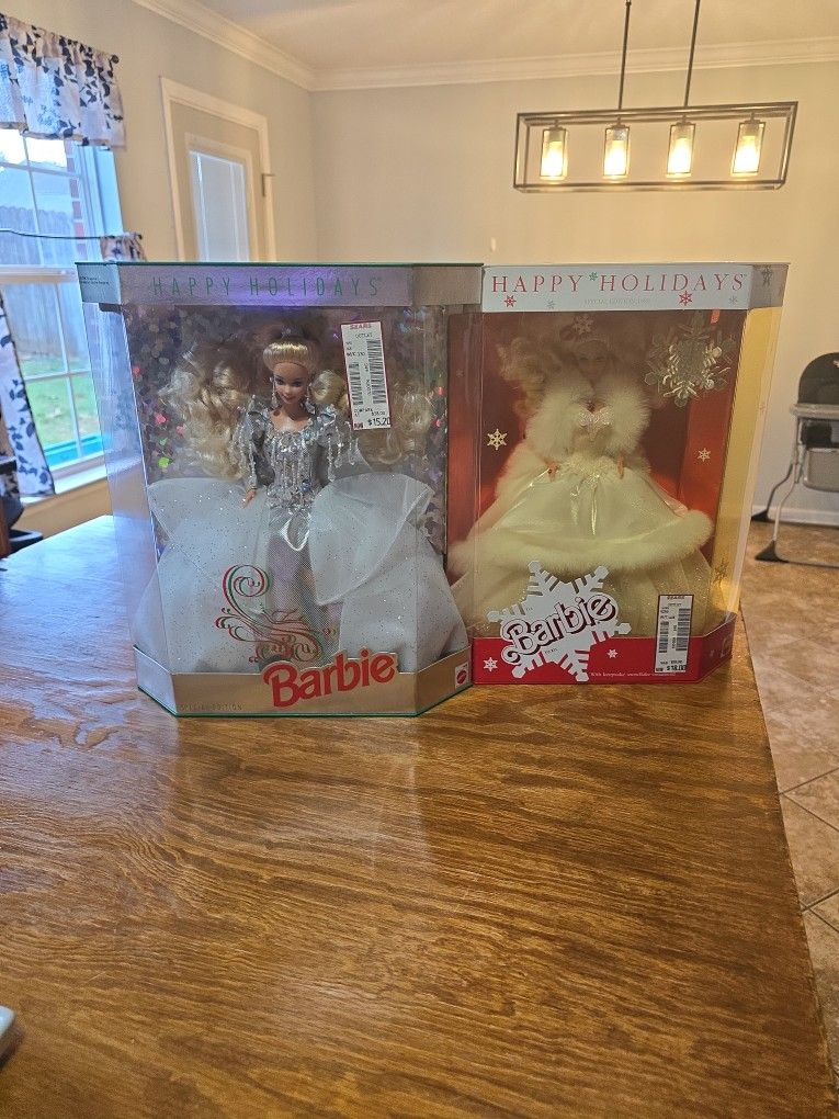 Barbie MIB '89 And '92 Holiday Edition