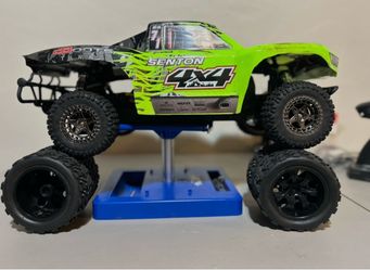 ARRMA Senton 4x4 RC Truck