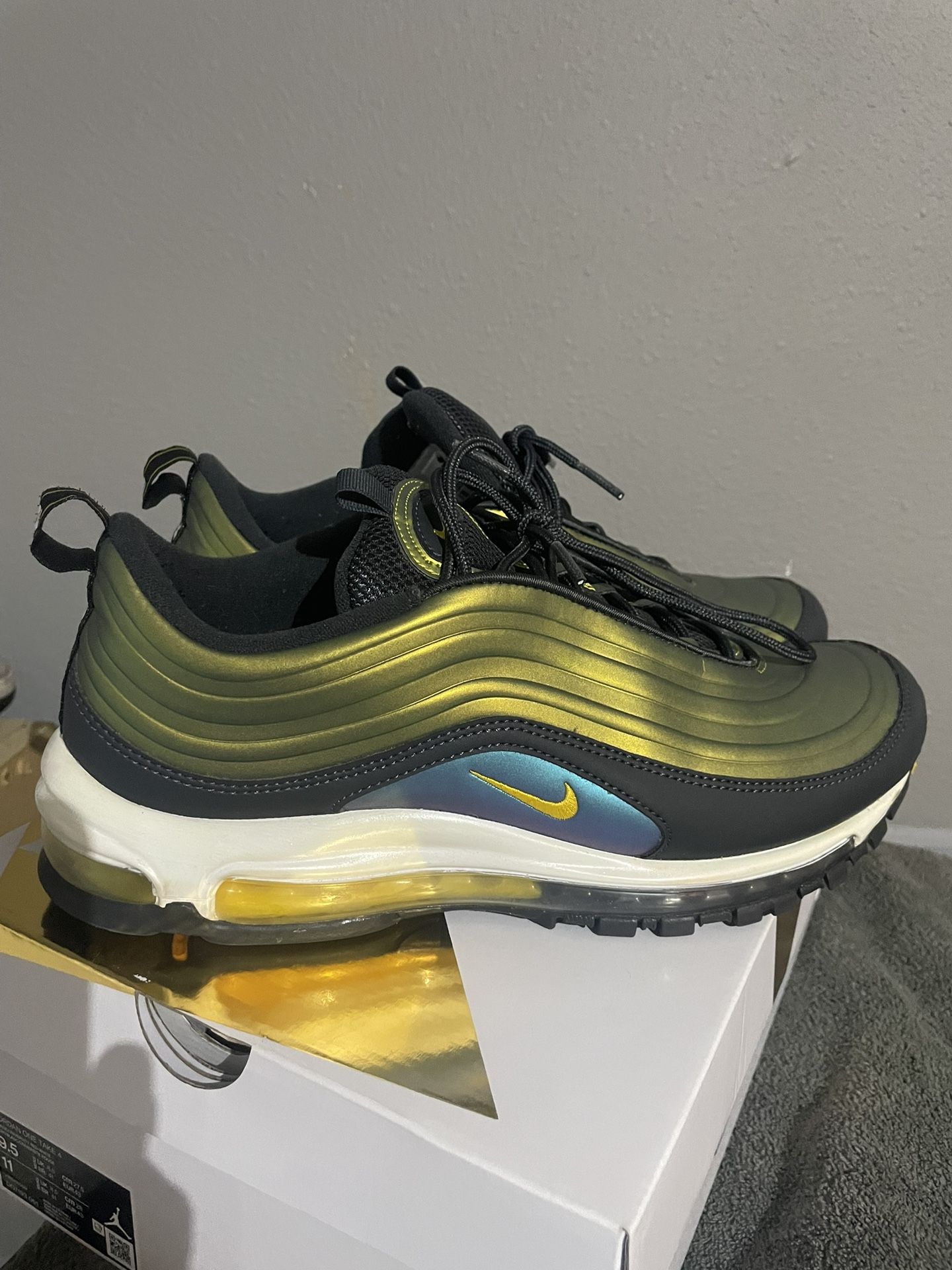 Nike AirMax 97 Size 11