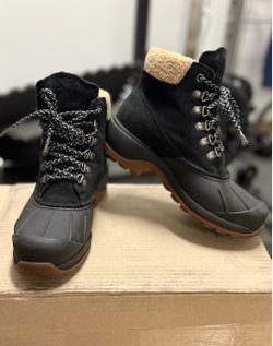 Wolverine Women’s Waterproof Insulated Winter Boots – Size 6