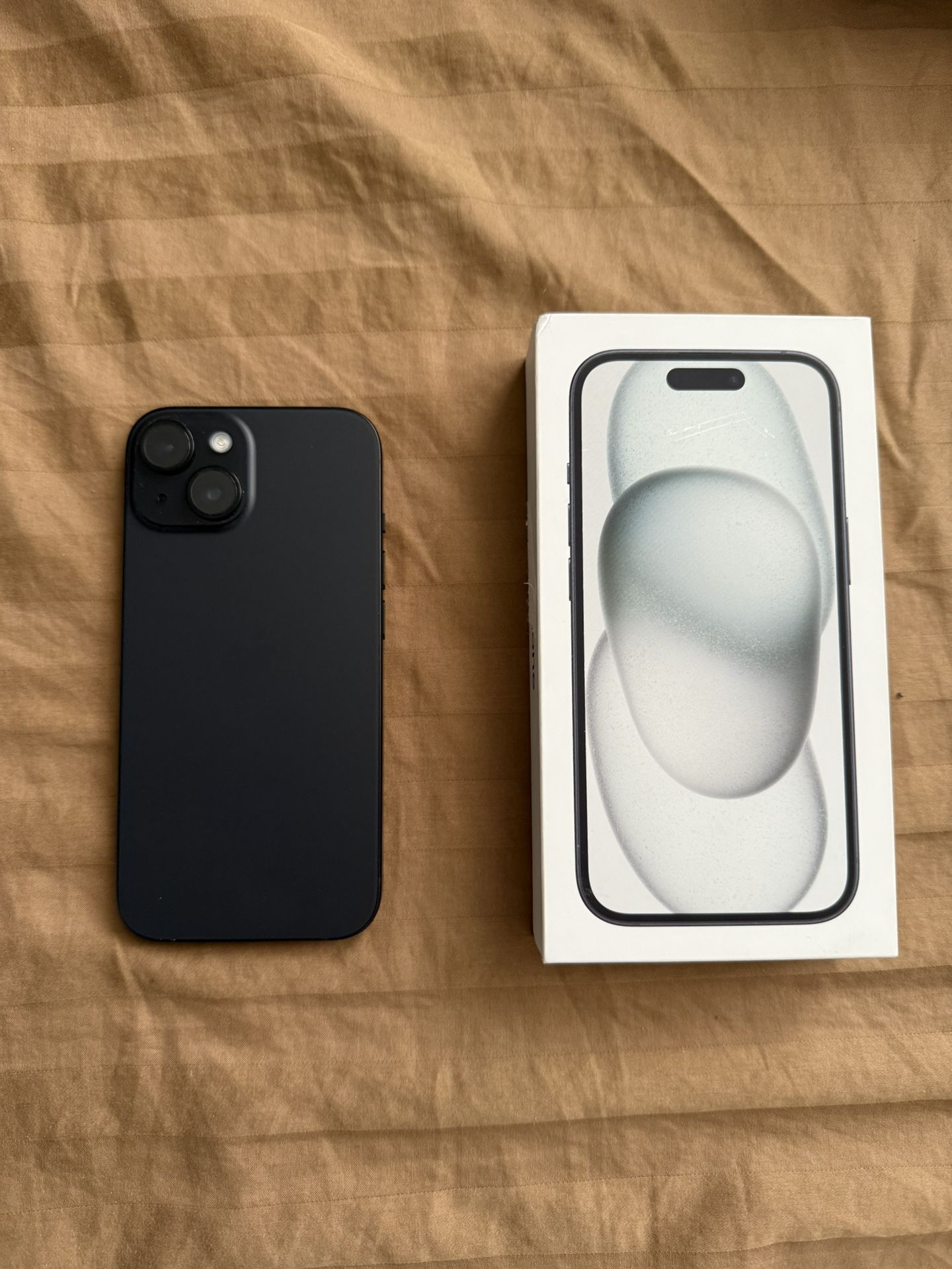 iPhone 15 128 GB Black (locked To Straight Talk)