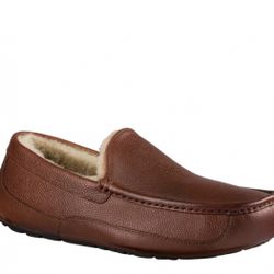 UGG Ascot Scotch Grain Slipper 1013521 Cognac Leather 100% Mens Size 7. Pre-owned condition. Make an offer!