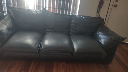 Leader Sofa