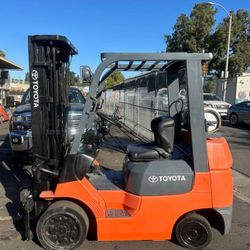 Forklift Toyota 5000 Lb 90 Days Warranty