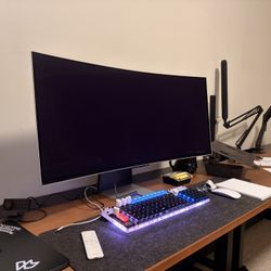 OLED Samsung Monitor (g8 34in Ultra wide)
