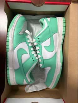 Nike Wmns Dunk Low 'Green Glow'