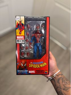185 Mafex Spiderman