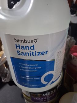 Hand sanitizer seal bottle