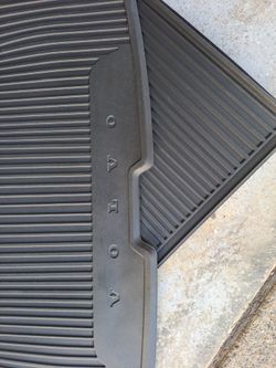 Luggage compartment mat.