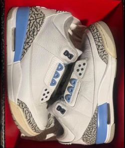 Jordan 3 UNC