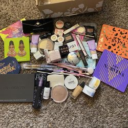 Makeup Lot