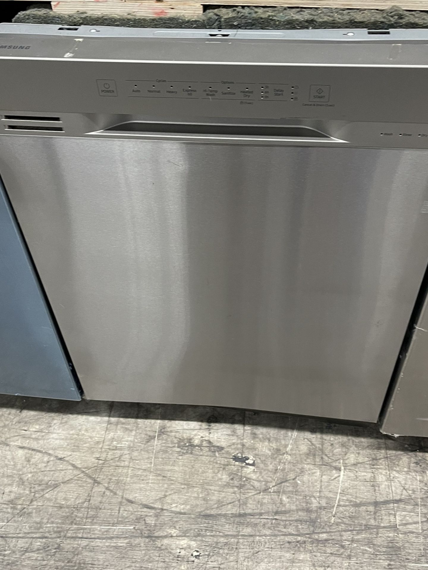 Samsung Dishwasher In Stainless Steel New Open Box