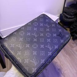 Louis Vuitton Messenger Bag Black™️  District PM Monogram Eclipse