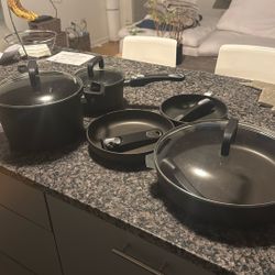 Pampered Chef Non-Stick 8 Piece Set