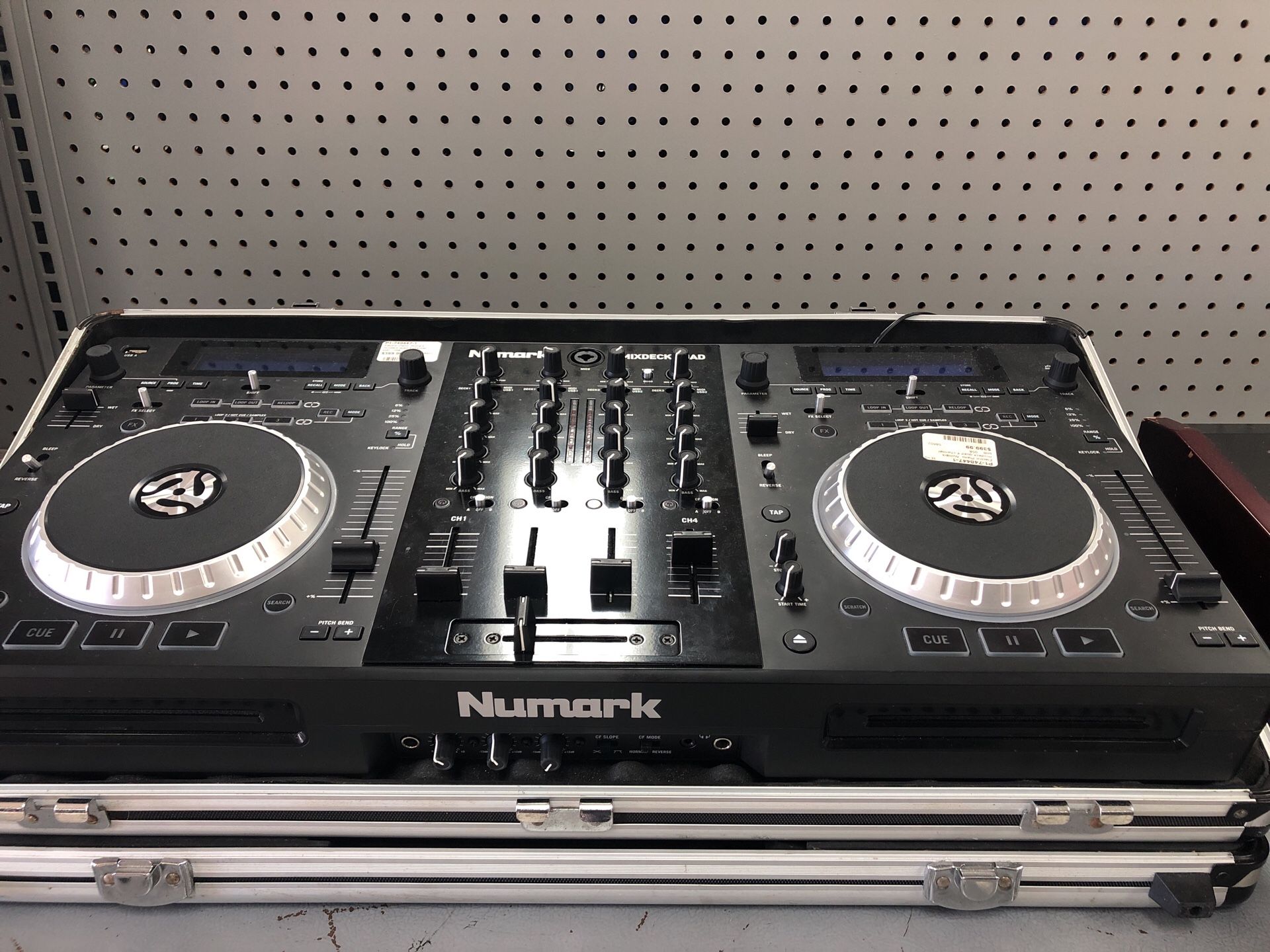 Numark Dj equipment