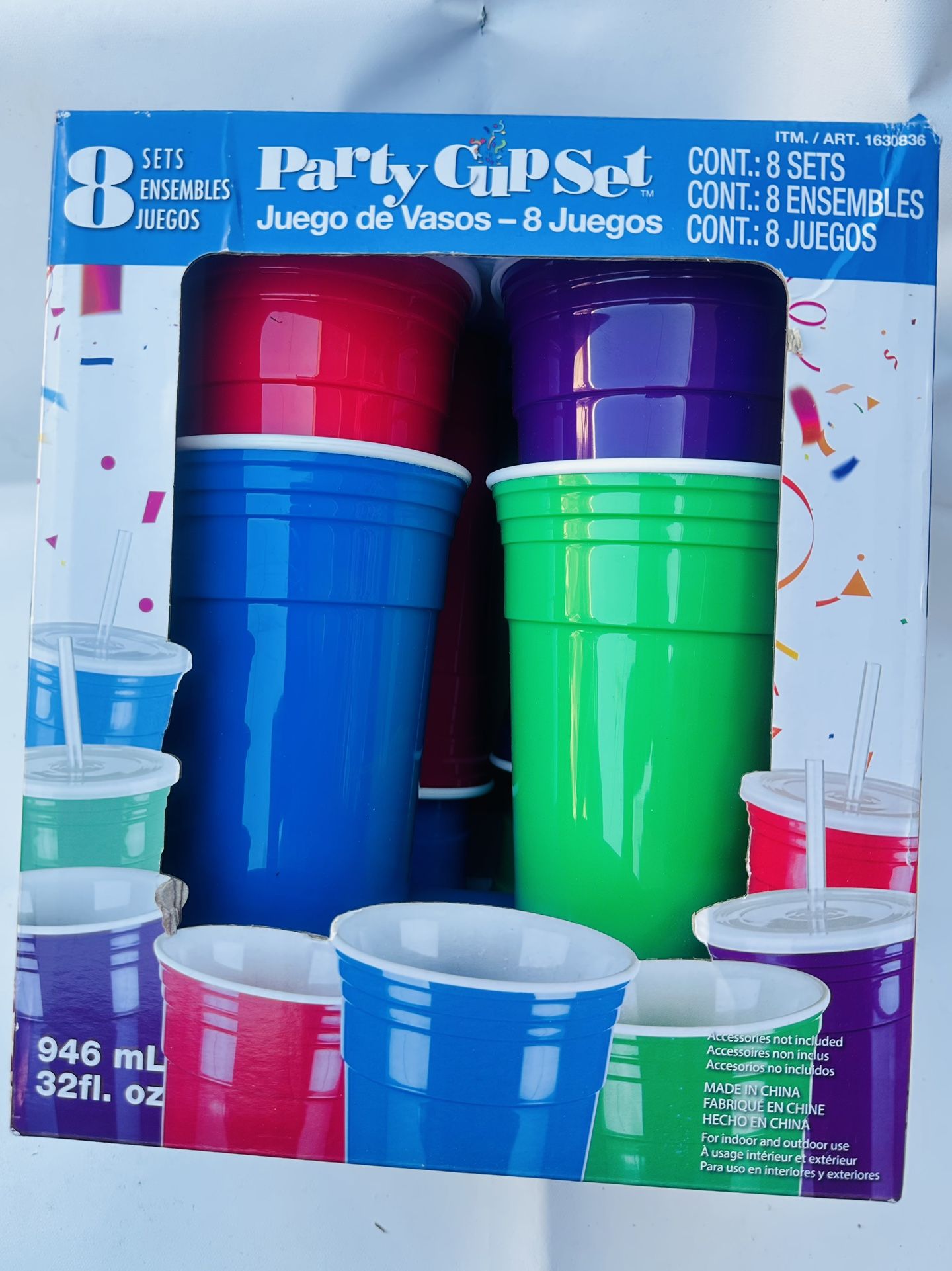 8 Piece Party Cup Set