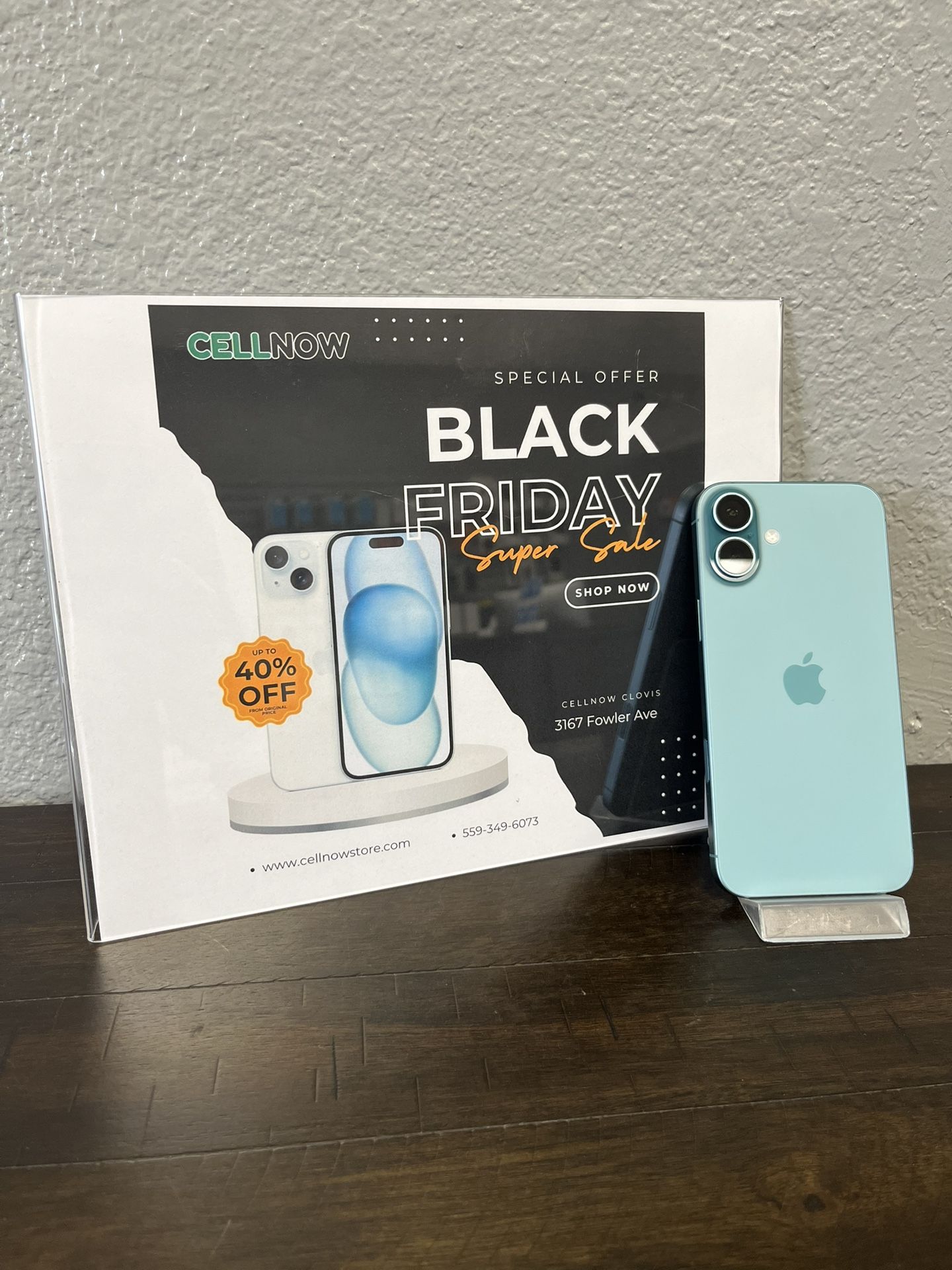 Early Black Friday Deals!! iPhone 16 Plus Xfinity 128Gb - Teal