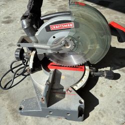 Craftsman’s Chop Saw Like New 