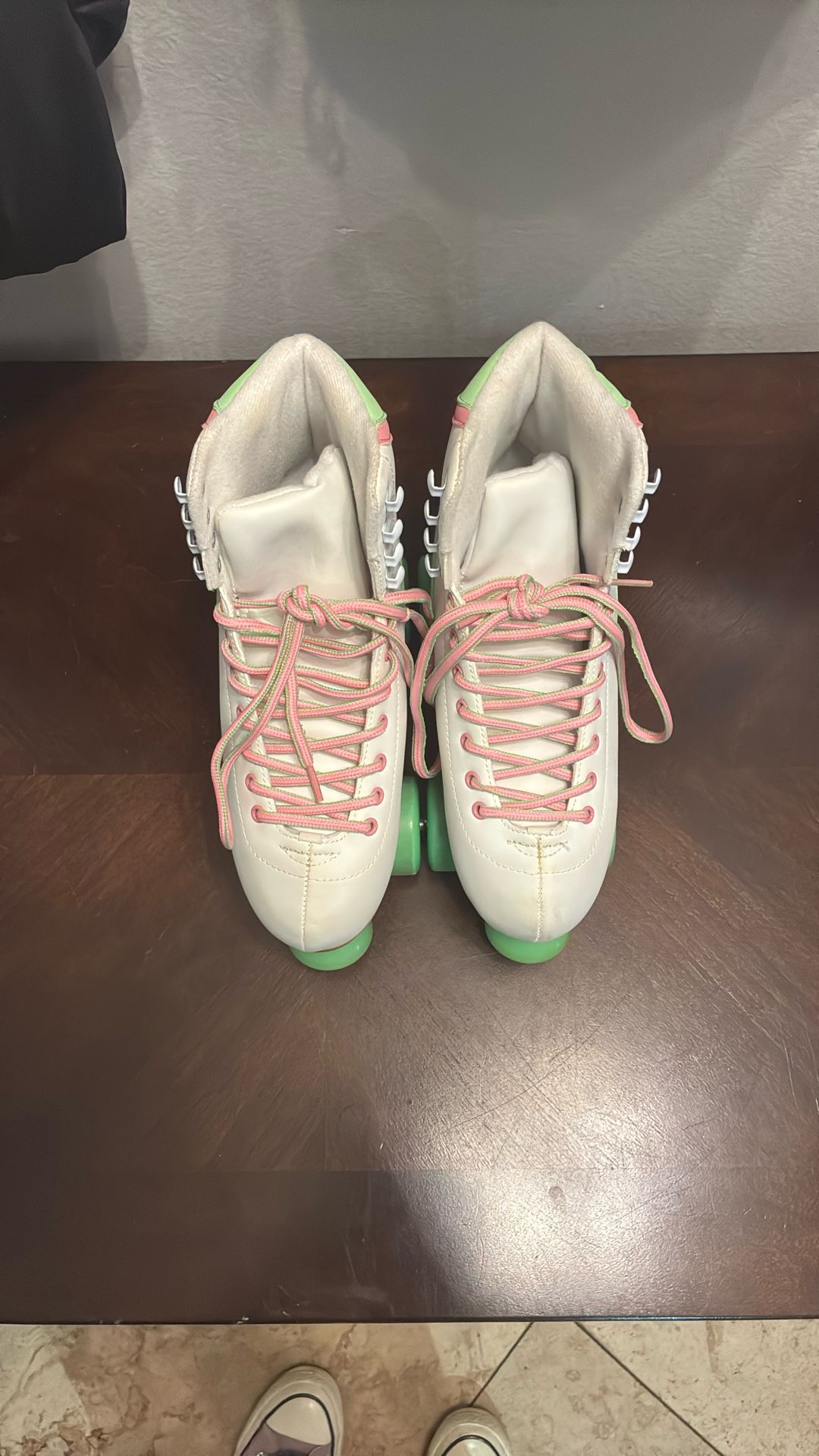80s Designed Roller Skates 6.5 Womens Shoe Size