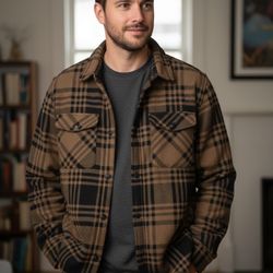 Highland Trail men's brown/black sherpa-lined fleece jacket. Size XL 