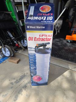 Oil extractor