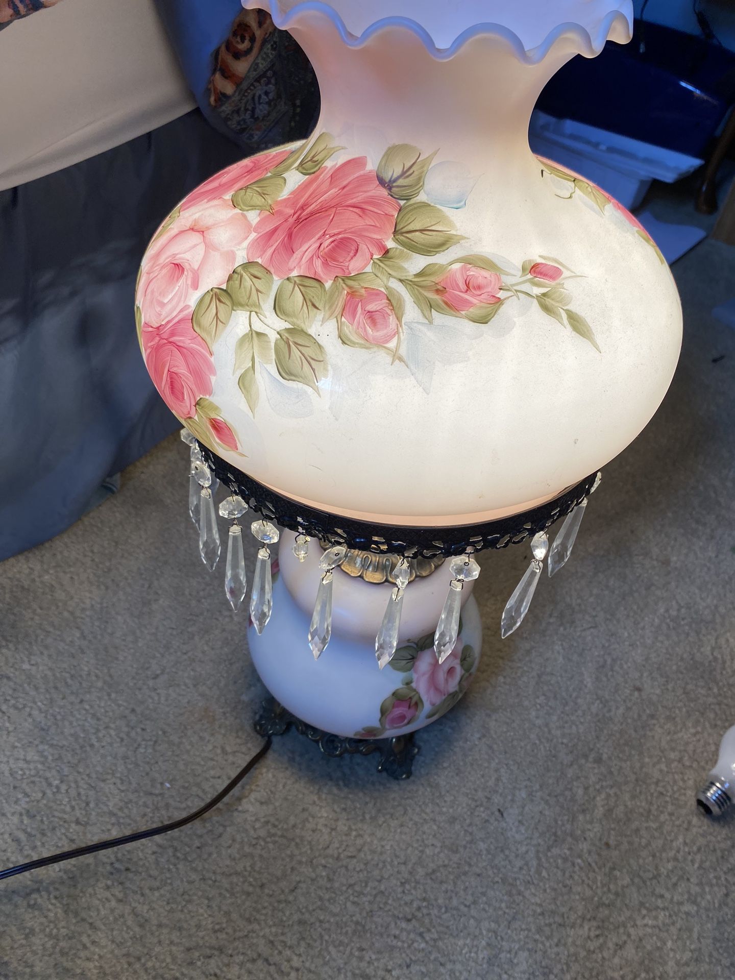 Vintage, Hand Painted Rose Lamp