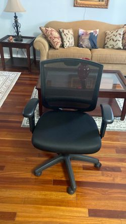 Desk chair