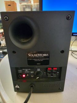 Vintage Cambridge SoundWorks powered subwoofer