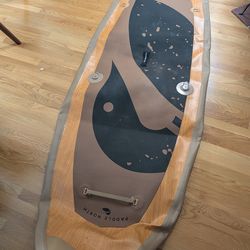 Paddle North Play inflatable paddle board with oar pump and fins