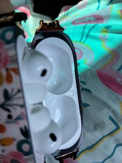 Apple AirPods Pro with Charging Case