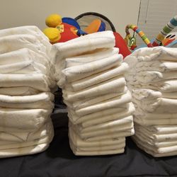 Pampers Diapers SIZE 1