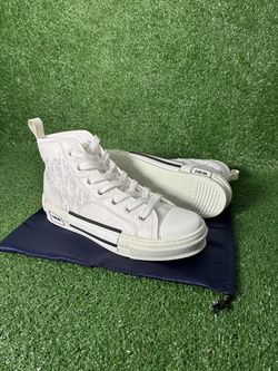 B23 Men's Shoes Size 10 & 10.5