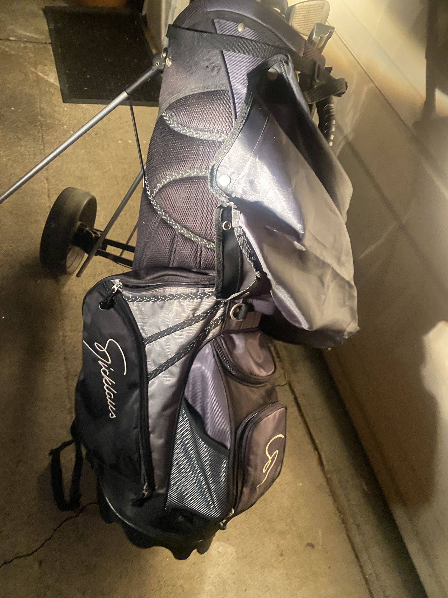 Complete Iron Nickelson Set New Bag & Cart