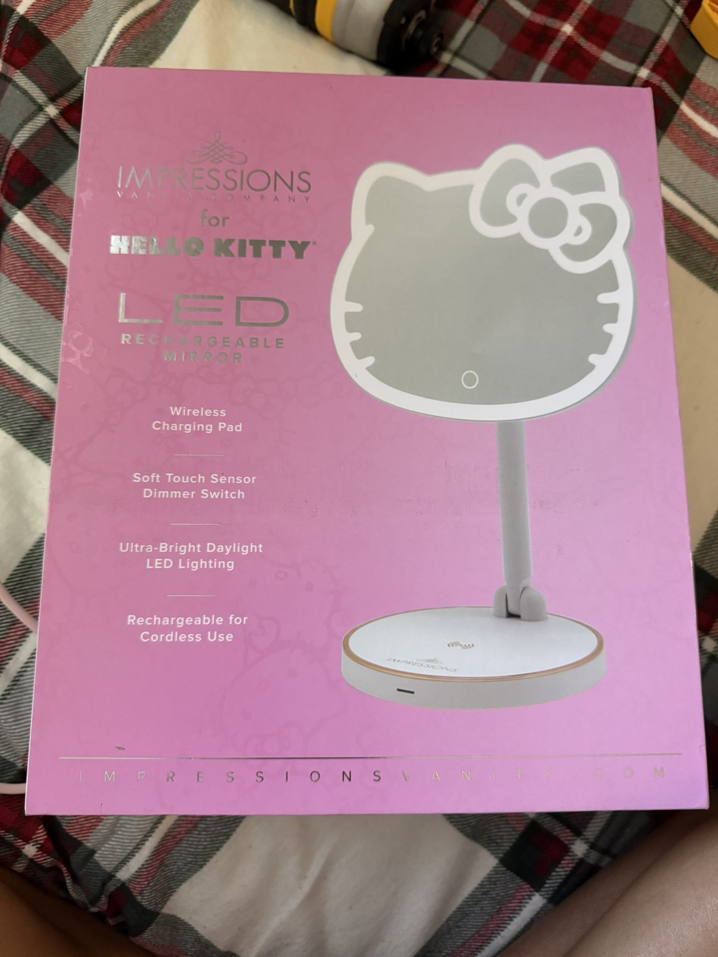 Hello Kitty Mirror 
