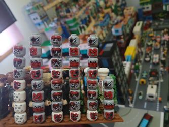Zombie lego head 4pcs