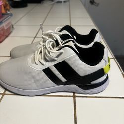 Nautica exercise shoes