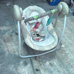  Ingenuity Swing Used   In Good. Condition 