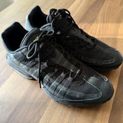 Nike Air Max 95 Ultra Black Amarillo