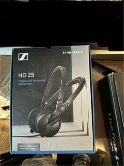 Sennheiser HD 25 Professional Monitoring Headphones