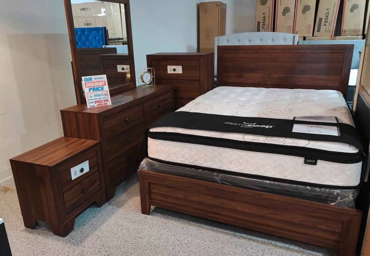 Queen Bedroom Set