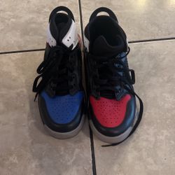 Air Jordan youth size 7