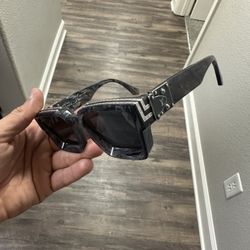 Louis Vuitton Sunglasses 