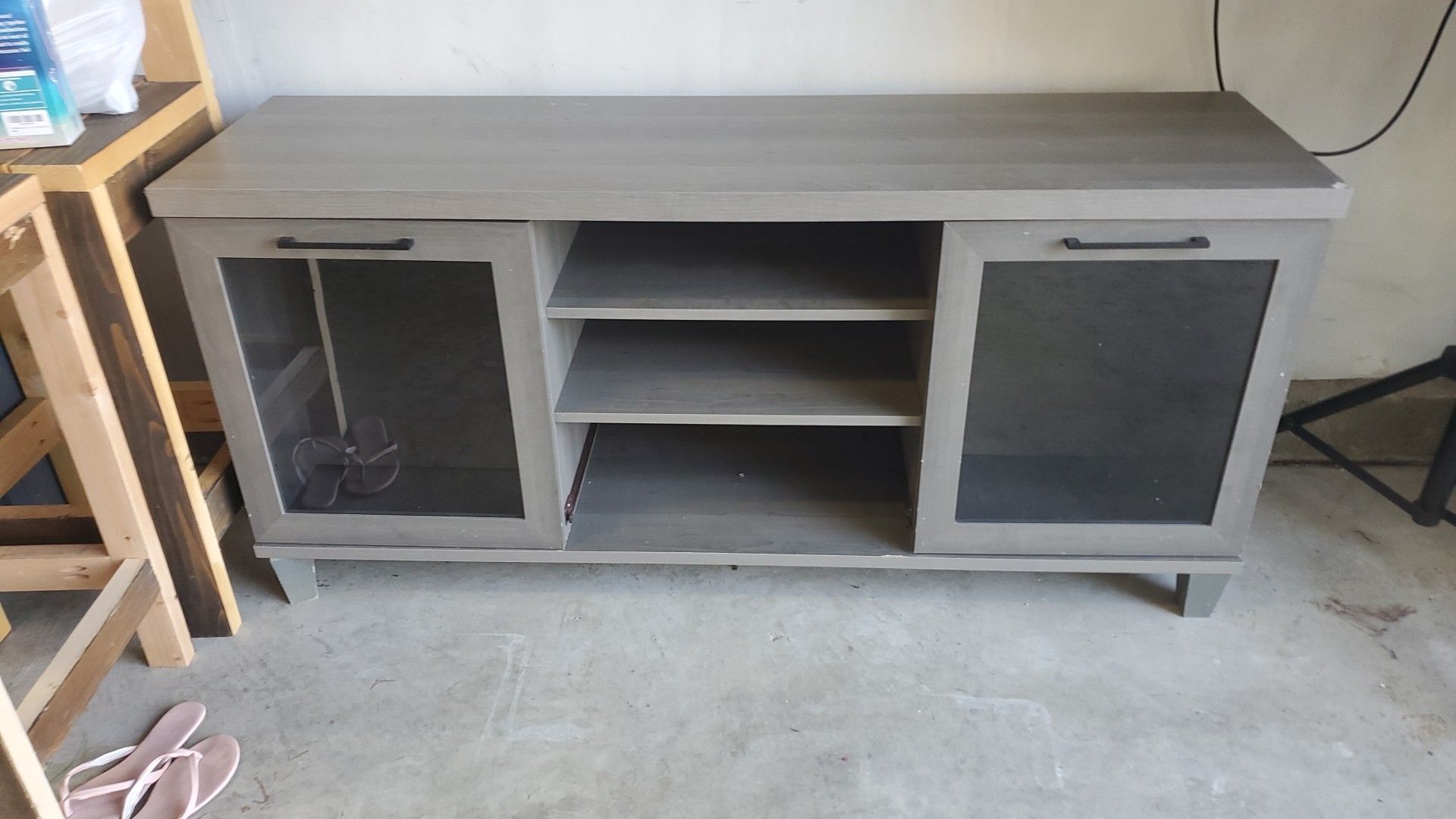 Entertainment Center TV Stand