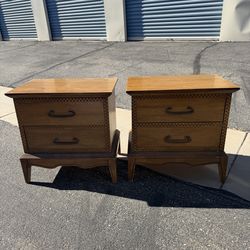 Real wood vintage ‘60s side drawers