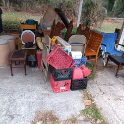 Free Stuff/ Chairs/ Home Appliance.